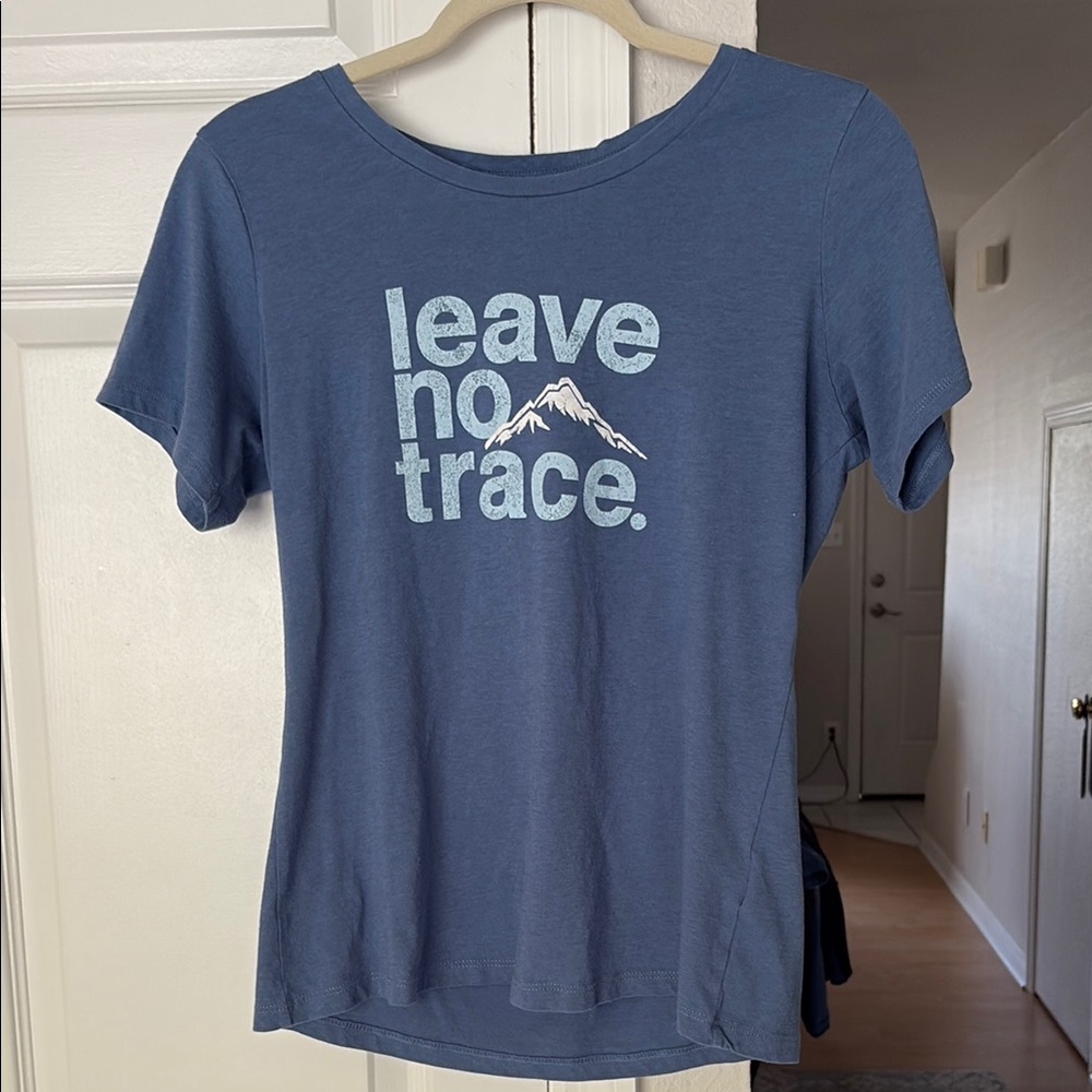 Fitted Blue Short Sleeve Tee